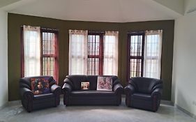 The Lake Farm House Holiday Home